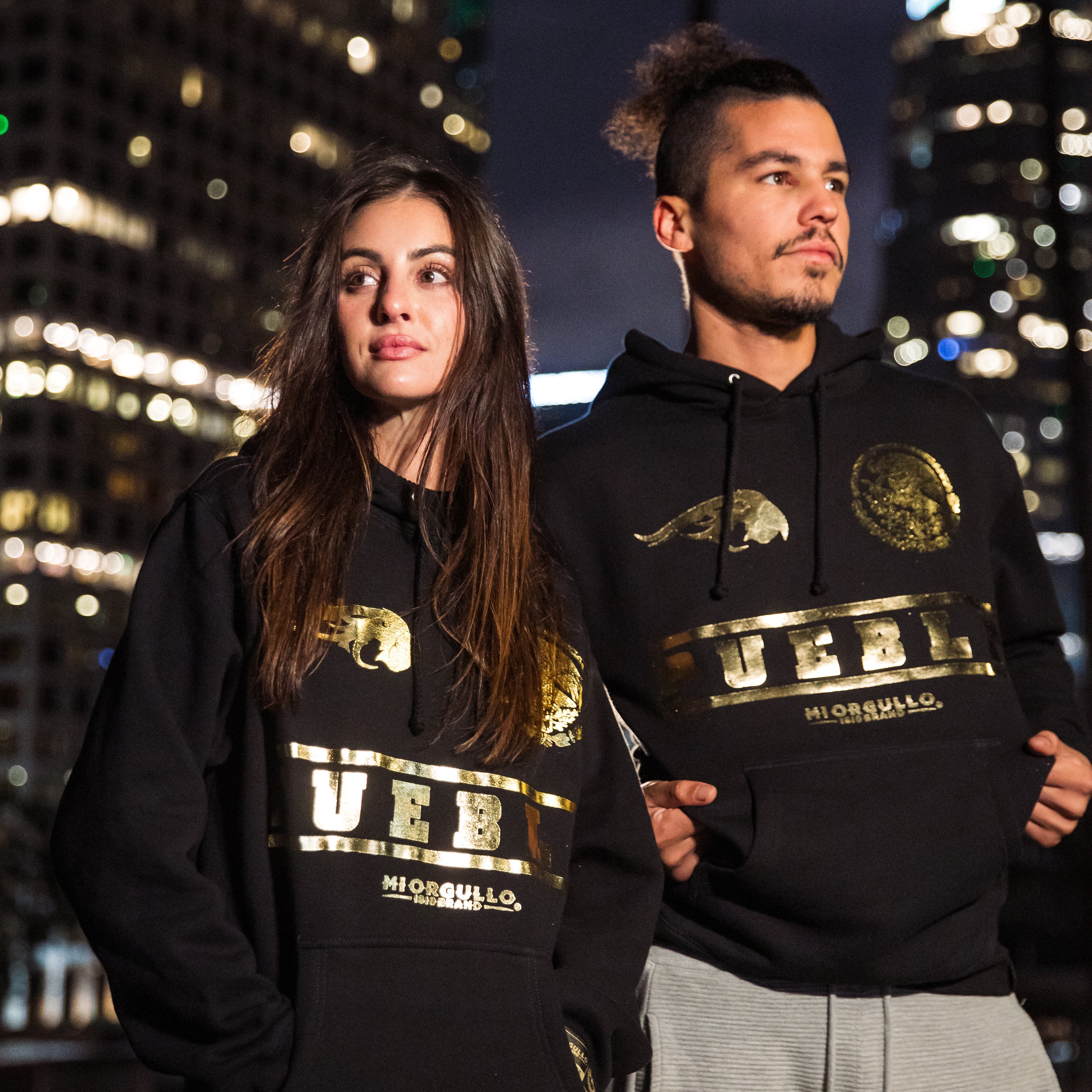 SUDADERA CON CAPUCHA PUEBLA GOLD RUSH NEGRA PARA HOMBRE