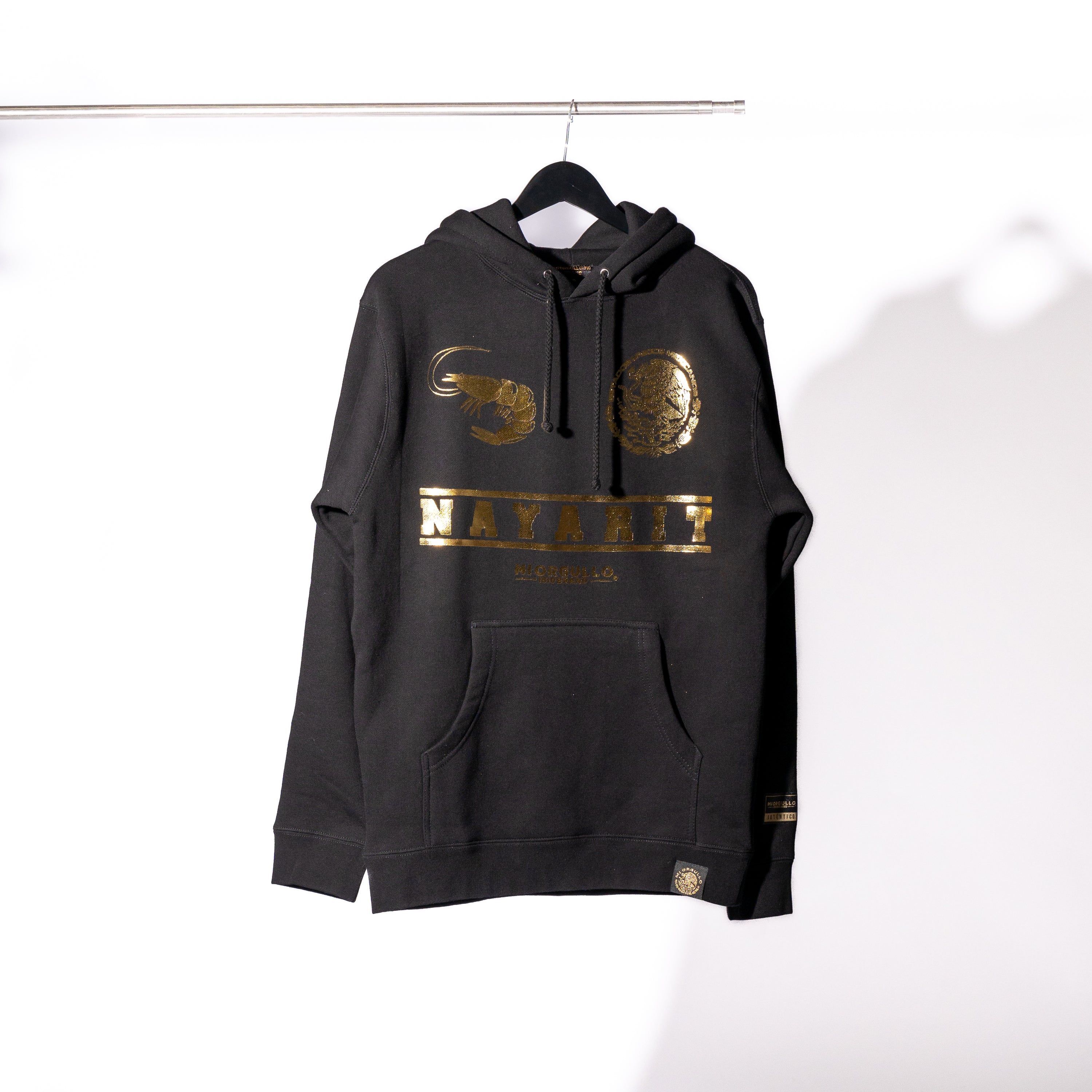 SUDADERA CON CAPUCHA GOLD RUSH NAYARIT PARA HOMBRE NEGRA