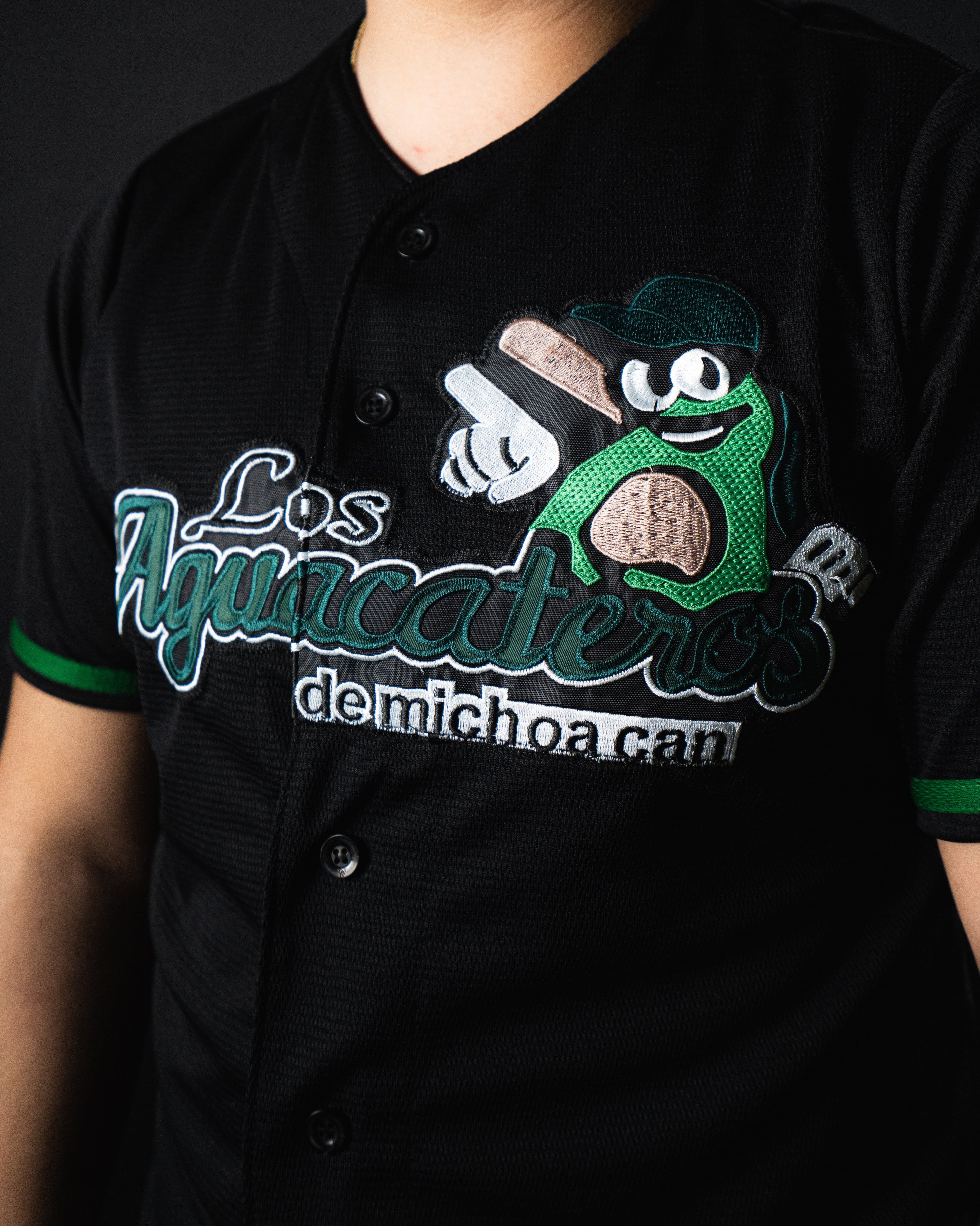  Jersey Mexico Aguacateros de Michoacan 100% Polyester  Black/Grey_Made in Mexico (Small) : Clothing, Shoes & Jewelry