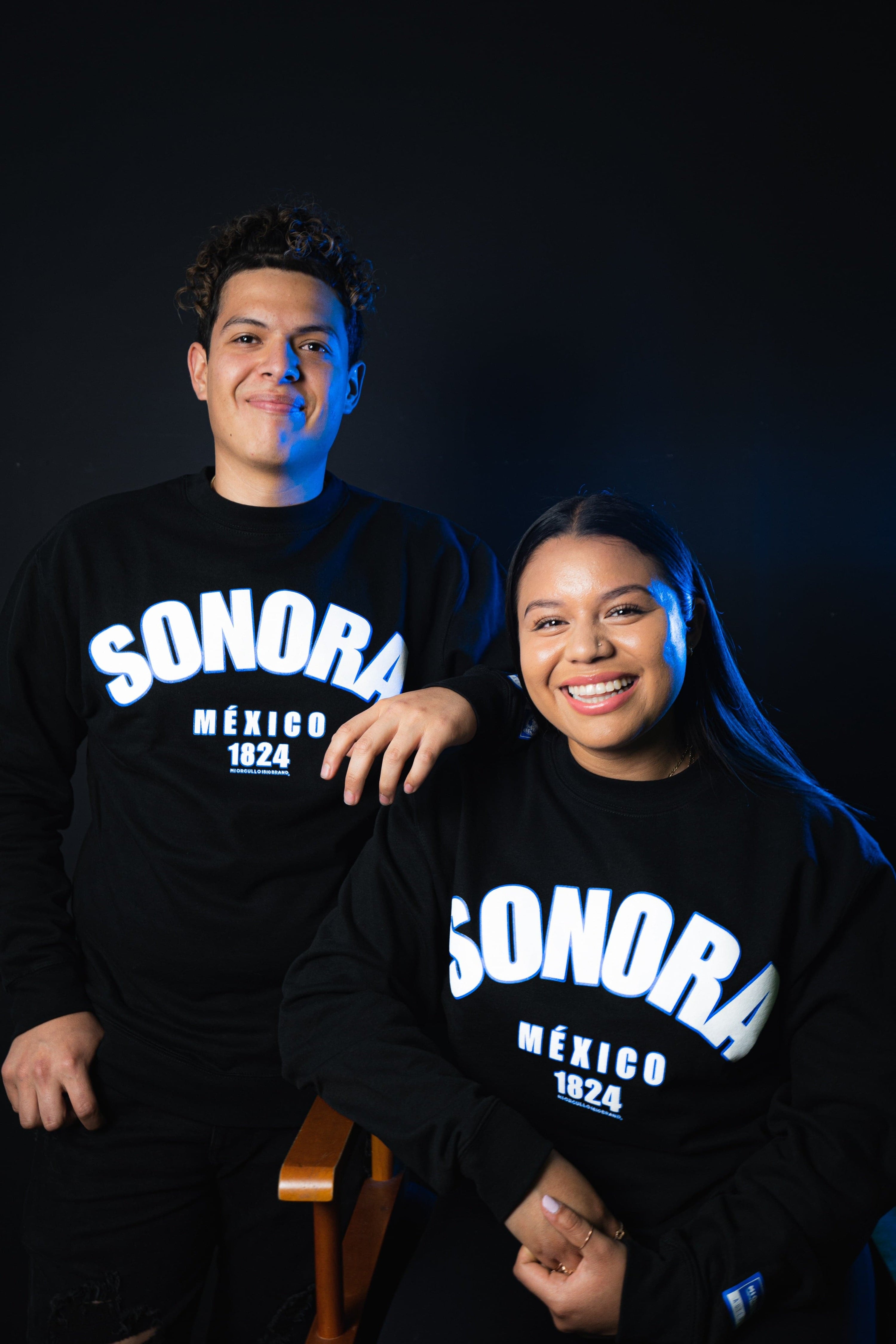 SUDADERA UNIVERSIDAD SONORA NEGRA