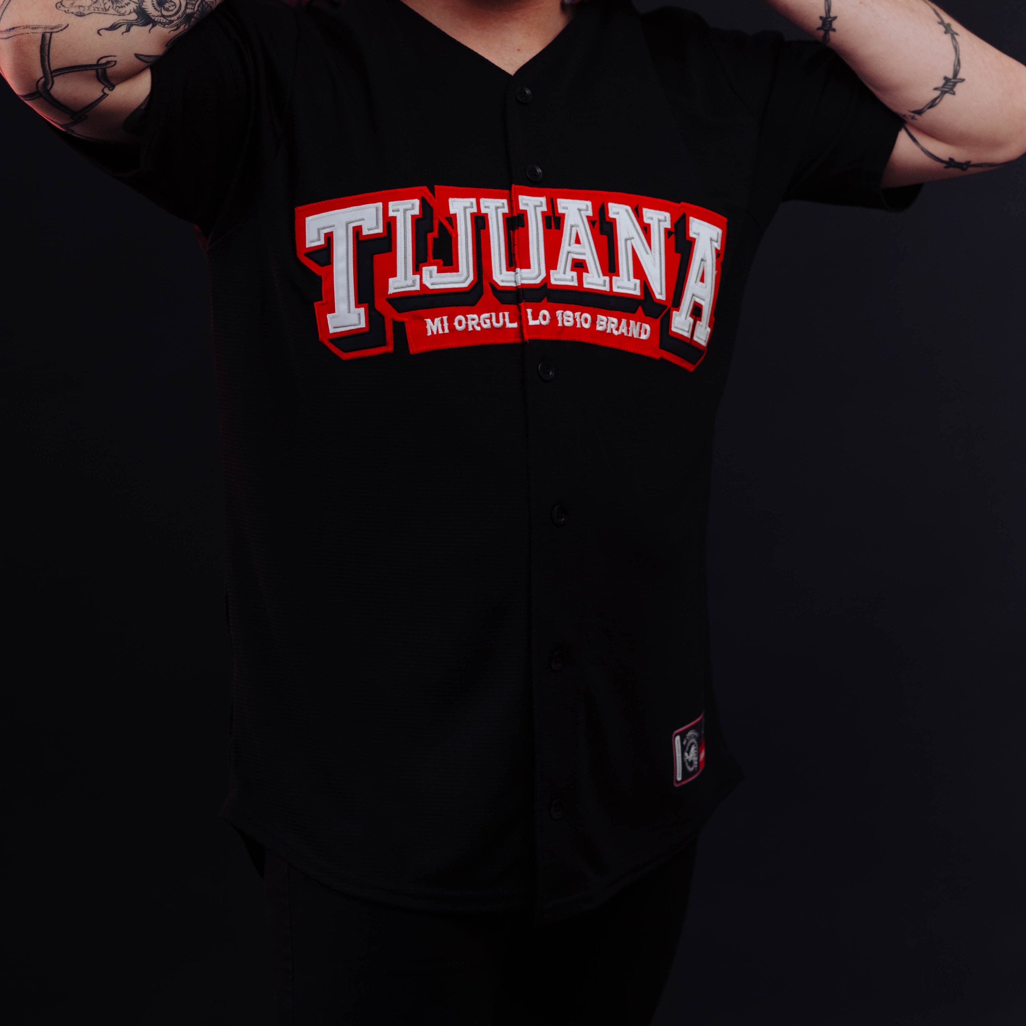 TIJUNA BLACK / RED  JERSEY
