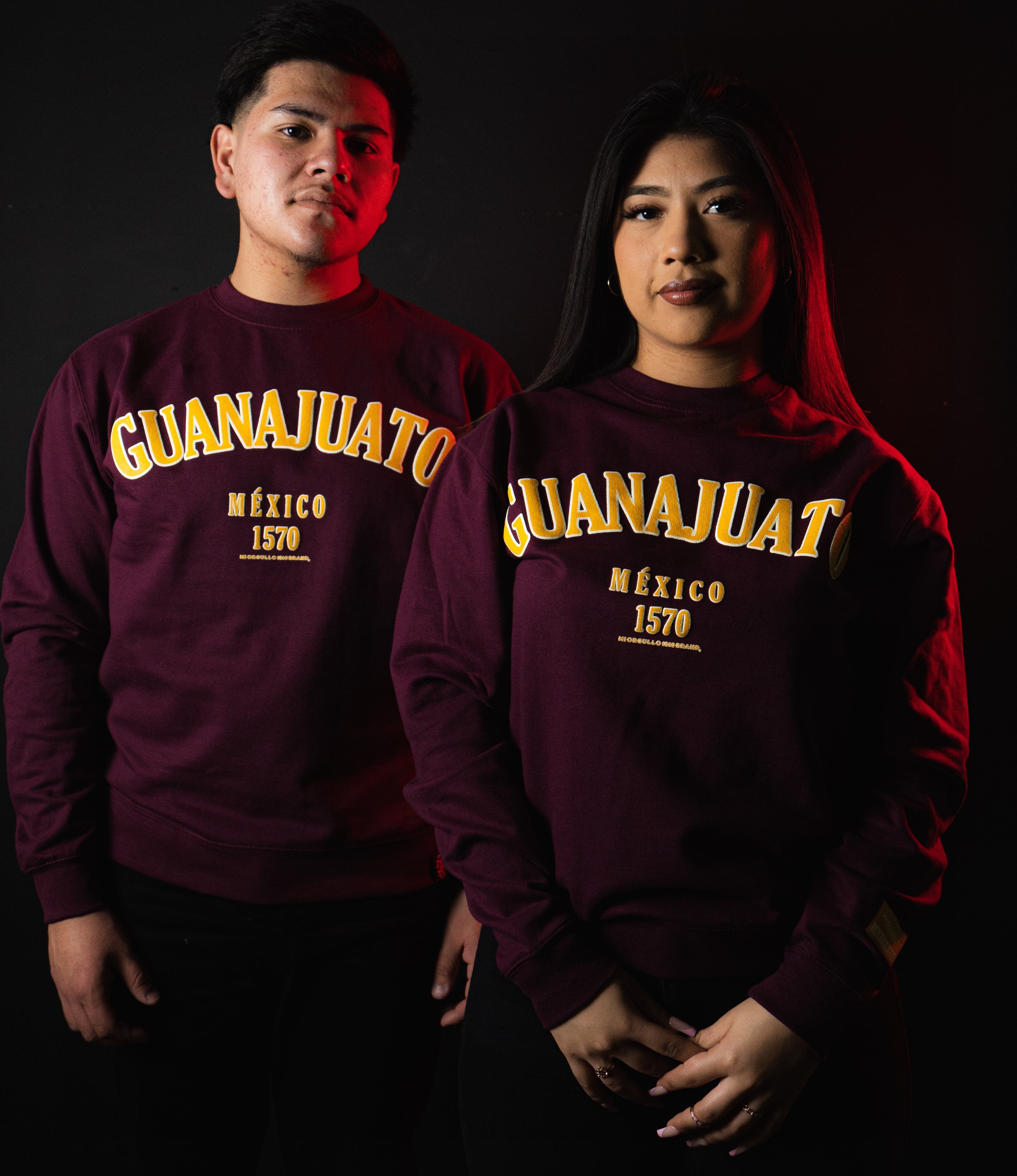GUANAJUATO UNIVERSITY MAROON SWEATSHIRT